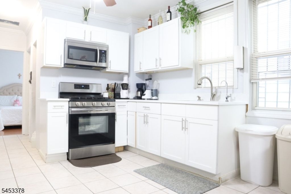 302 N 10Th St, Newark City, NJ 07107 — photo 5