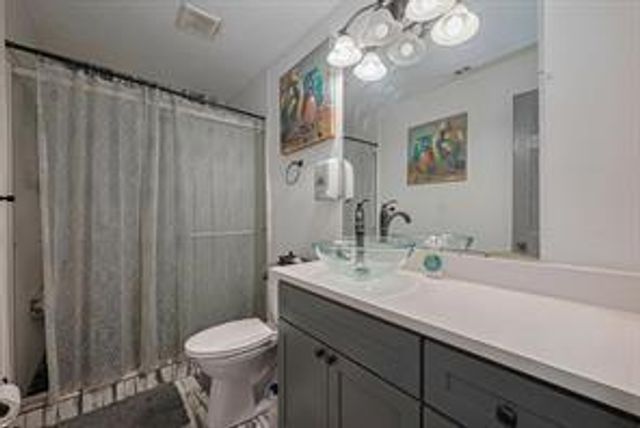 7706 Ashmole Lane, Houston, TX 77088