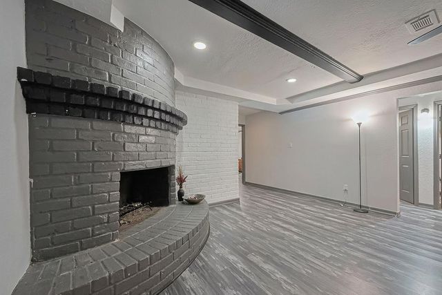 7706 Ashmole Lane, Houston, TX 77088