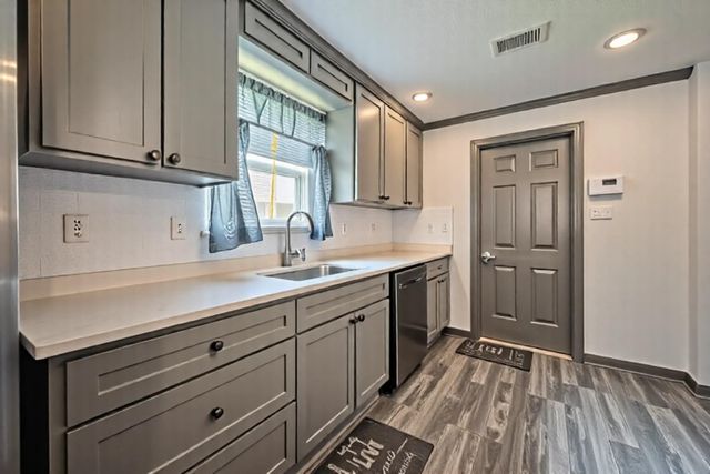 7706 Ashmole Lane, Houston, TX 77088