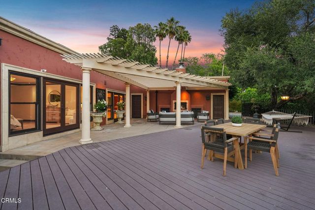 1897 Braemar Road, Pasadena, CA 91103