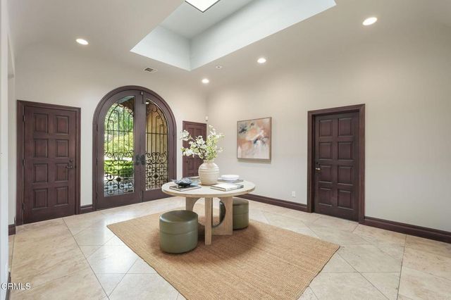 1897 Braemar Road, Pasadena, CA 91103