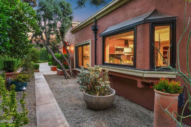 1897 Braemar Road, Pasadena, CA 91103