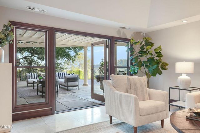 1897 Braemar Road, Pasadena, CA 91103