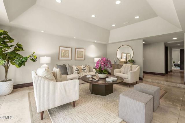 1897 Braemar Road, Pasadena, CA 91103