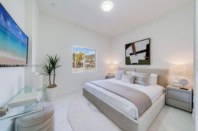 2936 NW 27th St 2936, Miami, FL 33142