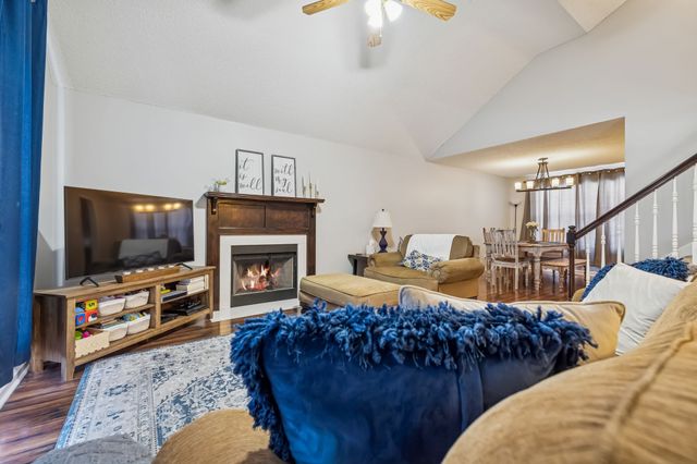 1030 Heatherwood Rd, Pleasant View, TN 37146