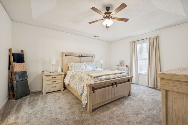 1030 Heatherwood Rd, Pleasant View, TN 37146