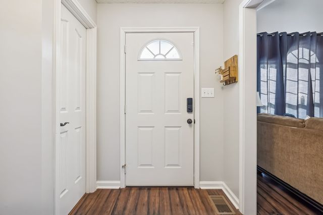 1030 Heatherwood Rd, Pleasant View, TN 37146