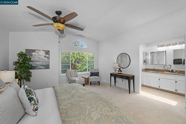 2407 Saybrook Pl, Martinez, CA 94553