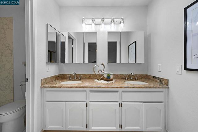 2407 Saybrook Pl, Martinez, CA 94553