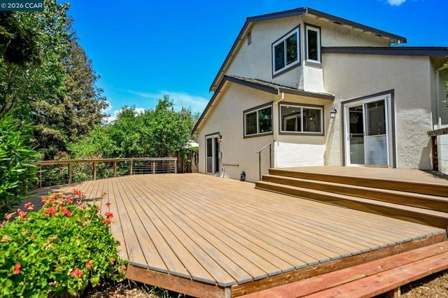 2407 Saybrook Pl, Martinez, CA 94553