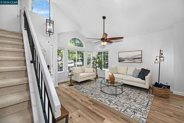 2407 Saybrook Pl, Martinez, CA 94553