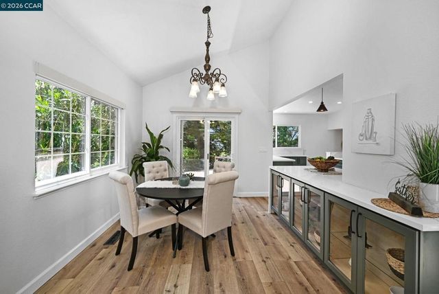 2407 Saybrook Pl, Martinez, CA 94553
