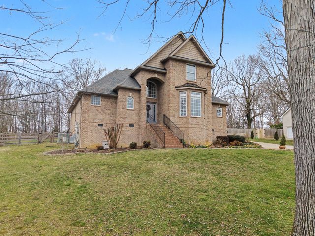 7331 McCormick Dr, Fairview, TN 37062