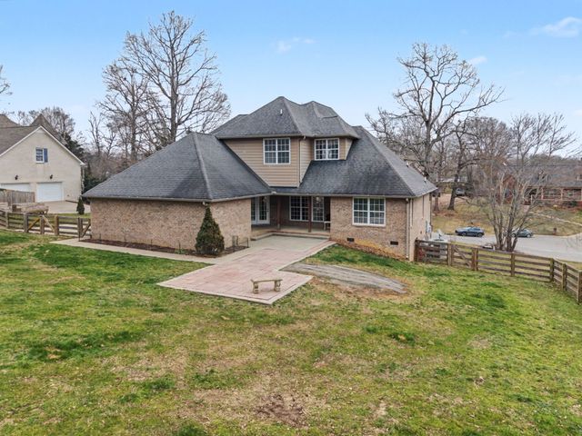 7331 McCormick Dr, Fairview, TN 37062