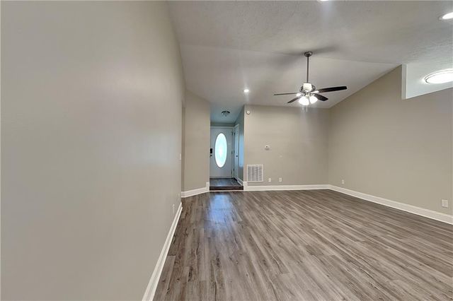 213 Brolley Woods Drive, Woodstock, GA 30189