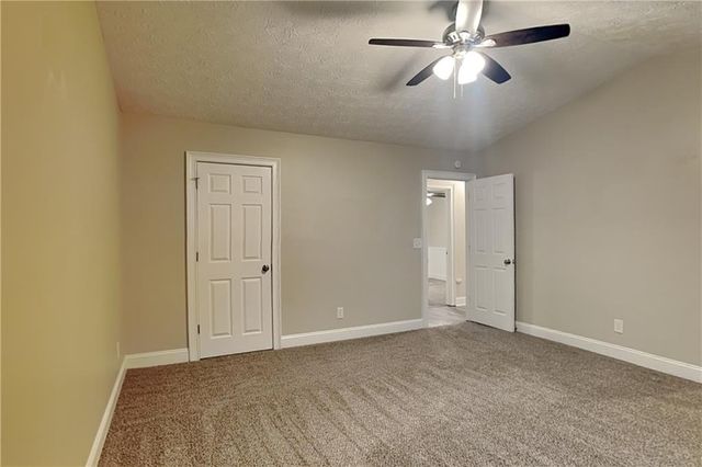 213 Brolley Woods Drive, Woodstock, GA 30189
