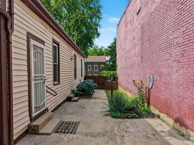 834 Perry Street, Covington, KY 41011