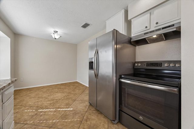 17134 Barcelona Drive, Friendswood, TX 77546