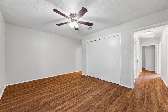 17134 Barcelona Drive, Friendswood, TX 77546