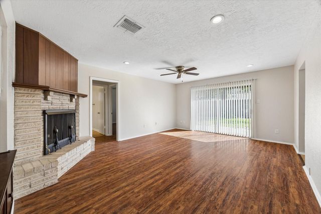 17134 Barcelona Drive, Friendswood, TX 77546