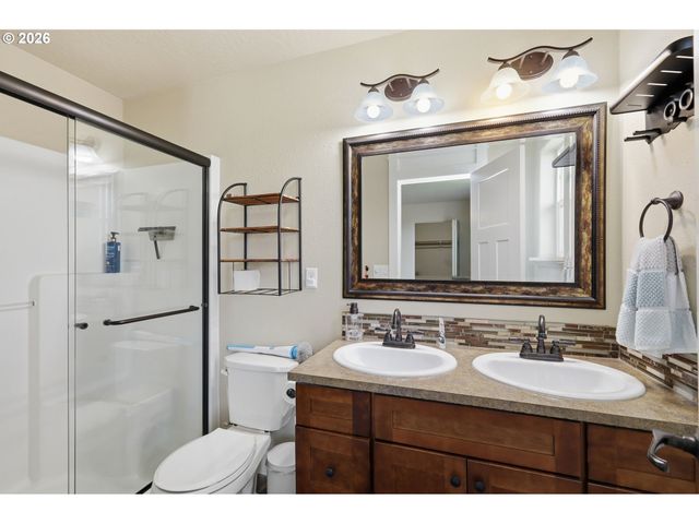 1798 ALLEA Dr, Eugene, OR 97404