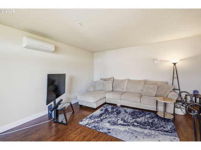 1798 ALLEA Dr, Eugene, OR 97404