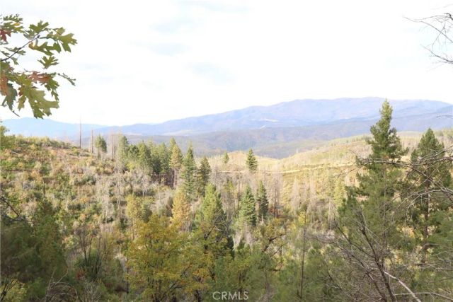 15667 17 N 11, Upper Lake, CA 95485