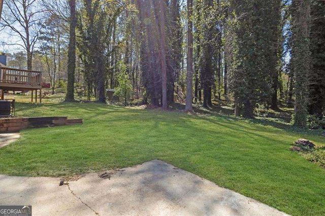 8633 Hilltop Road, Jonesboro, GA 30236