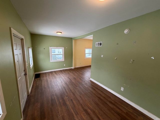 1213 Hudson Street, Elkhart, IN 46516