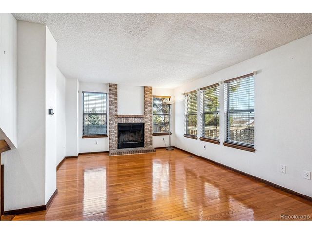8230 S Ogden Cir, Littleton, CO 80122