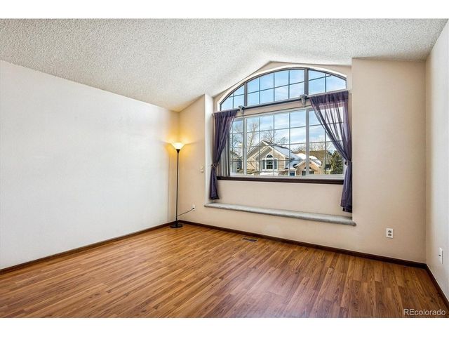 8230 S Ogden Cir, Littleton, CO 80122