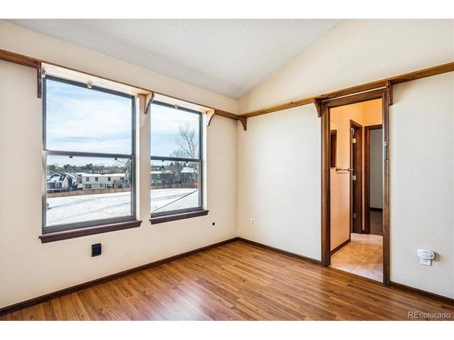 8230 S Ogden Cir, Littleton, CO 80122
