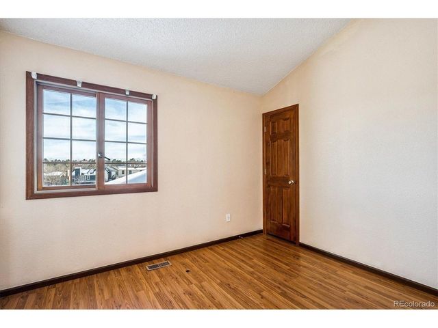 8230 S Ogden Cir, Littleton, CO 80122