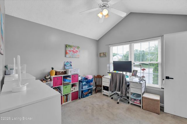 11415 Catalpa View Ct, Louisville, KY 40299