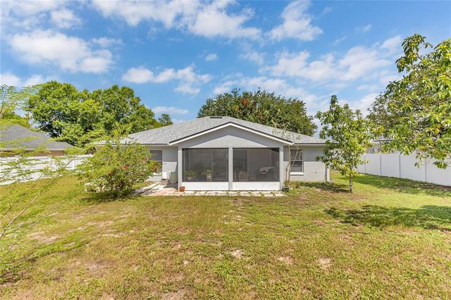 465 HAVERSHAM ROAD, Deltona, FL 32725