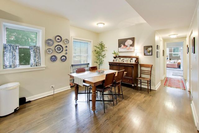955 W Carmen Avenue 2B, Chicago, IL 60640