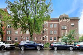 955 W Carmen Avenue 2B, Chicago, IL 60640