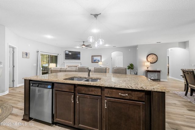 79599 PLUMMERS CREEK Drive, Yulee, FL 32097