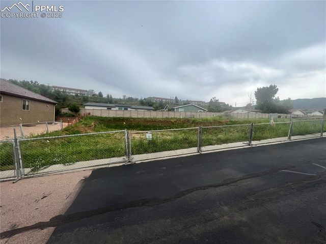 1971 Lone Willow View, Colorado Springs, CO 80904