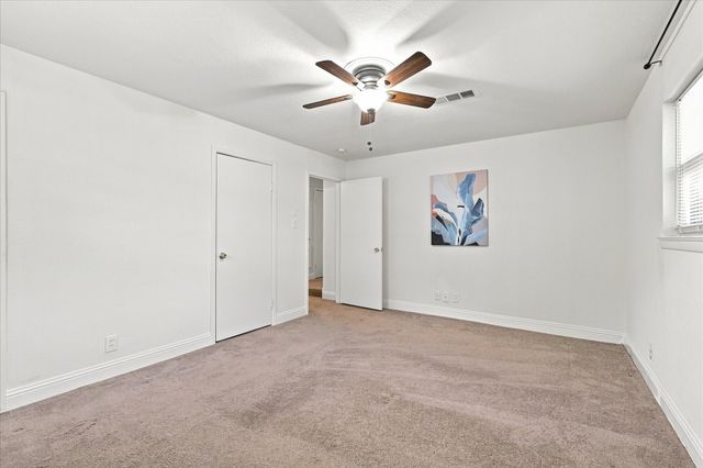 403 E Huitt Lane, Euless, TX 76040