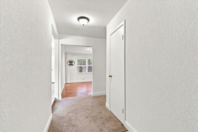 403 E Huitt Lane, Euless, TX 76040