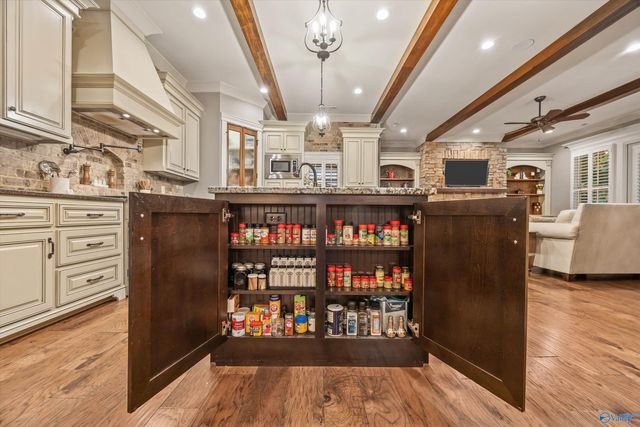 23696 Piney Creek Drive, Athens, AL 35613