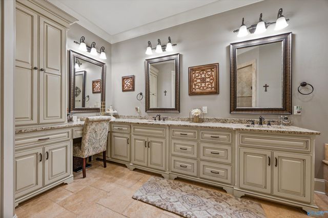 23696 Piney Creek Drive, Athens, AL 35613