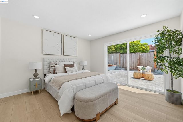 32419 Woodland Dr, Union City, CA 94587