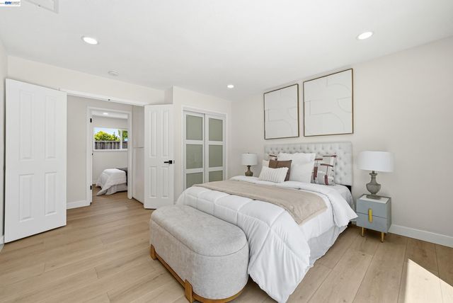 32419 Woodland Dr, Union City, CA 94587