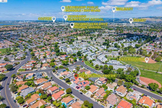 32419 Woodland Dr, Union City, CA 94587