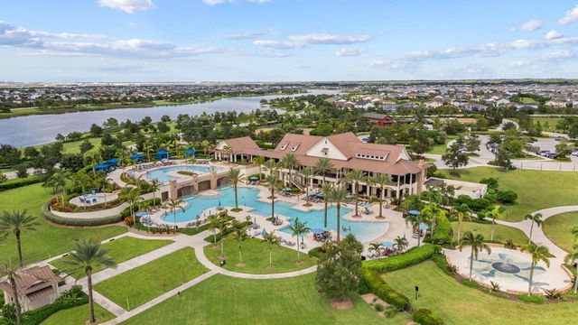 732 Hookline Circle, Loxahatchee, FL 33470