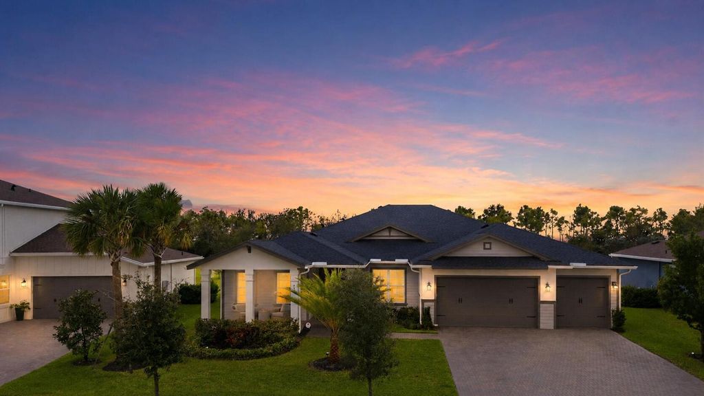 732 Hookline Circle, Loxahatchee, FL 33470